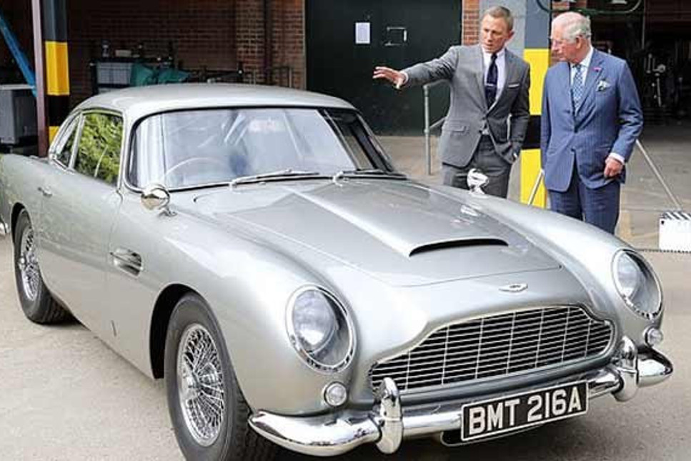 70 yaşındaki Prens Charles'a James Bond'dan rol teklifi